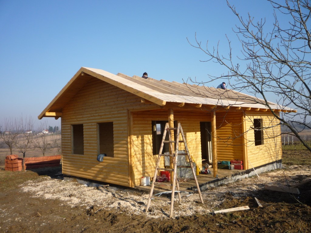 Velika montažna hiža (2).JPG