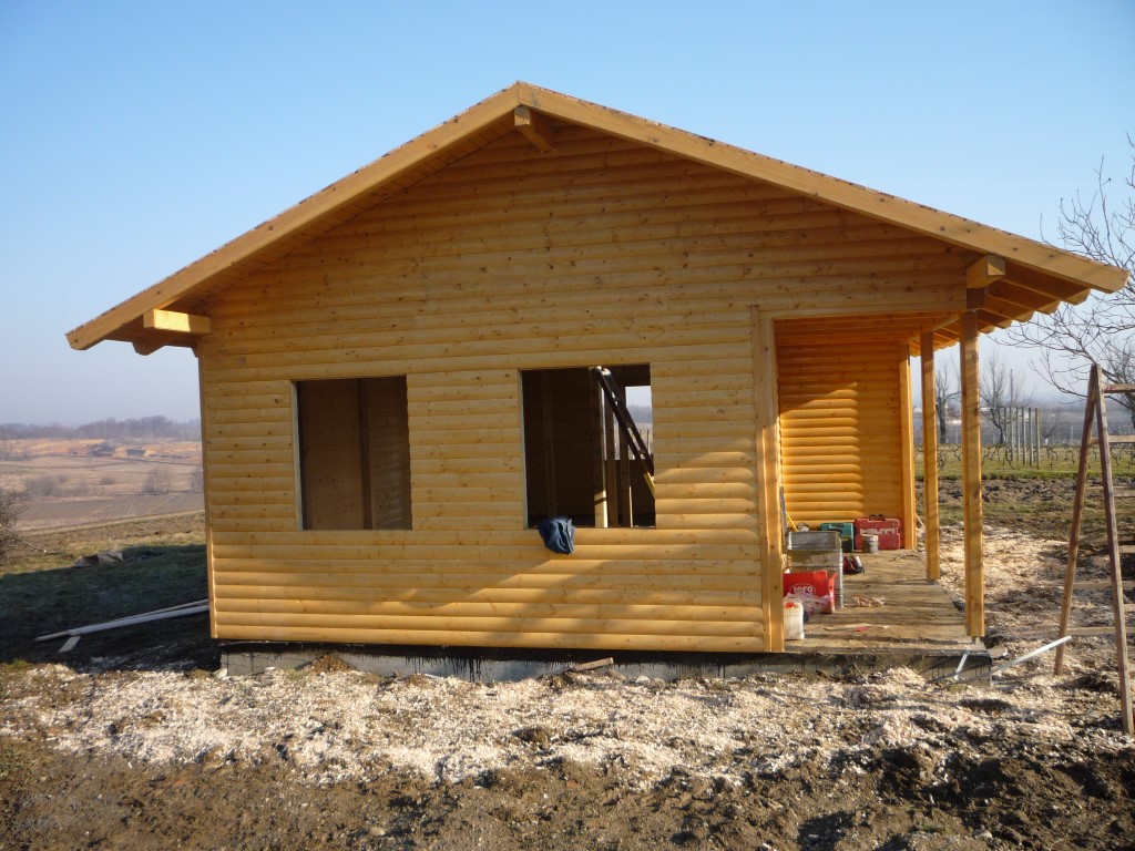 Velika montažna hiža (3).JPG